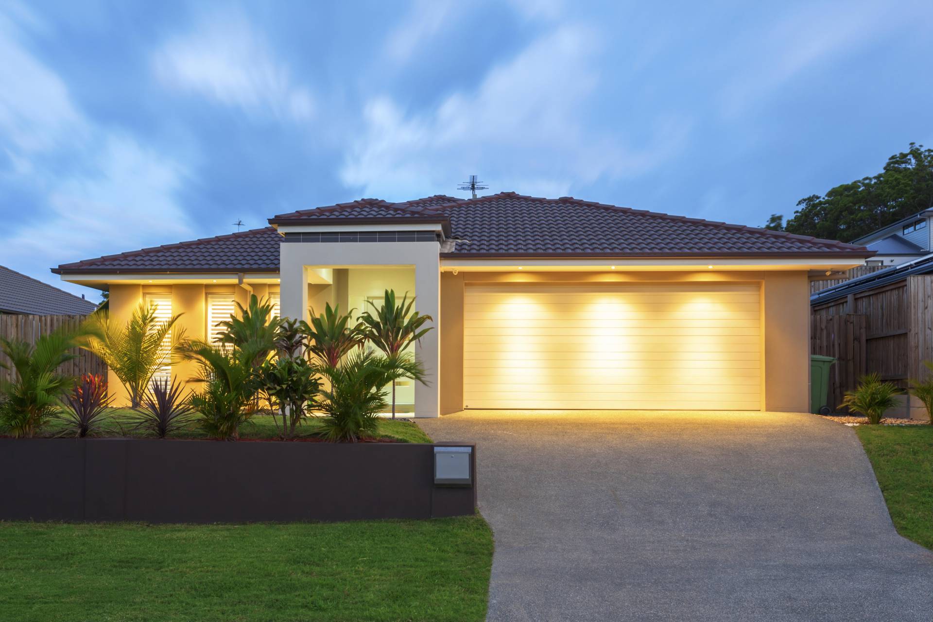 best garage doors in near me